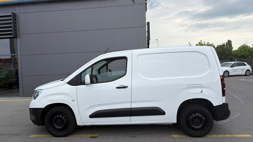 RABLJENO VOZILO OPEL COMBO VAN ENJOY L1H1 D 1,5 DT MT5 Mehanički mjenjač DIESEL 223630