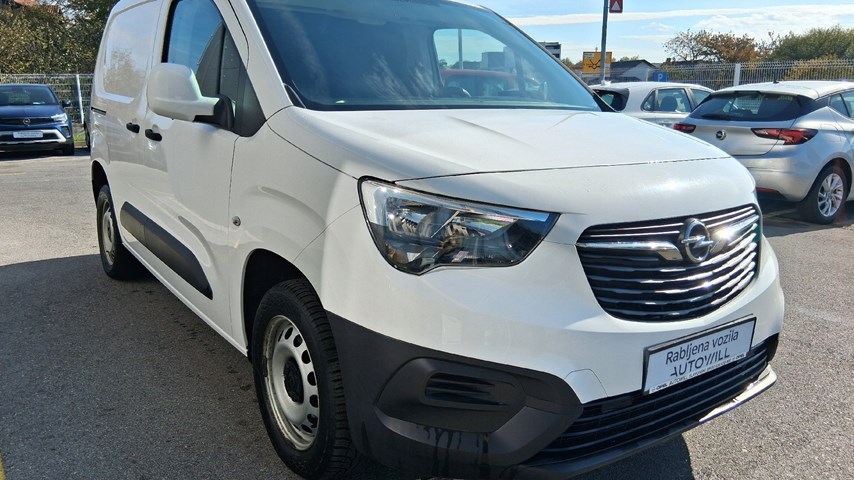 RABLJENO VOZILO OPEL COMBO VAN ENJOY L1H1 D1,5DT Mehanički mjenjač DIESEL 224421