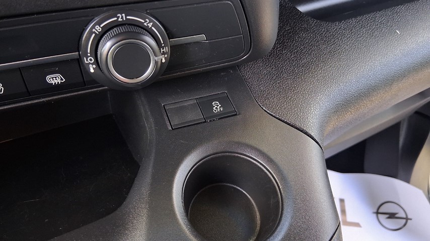 RABLJENO VOZILO OPEL COMBO VAN ENJOY L1H1 D1,5DT Mehanički mjenjač DIESEL 224421