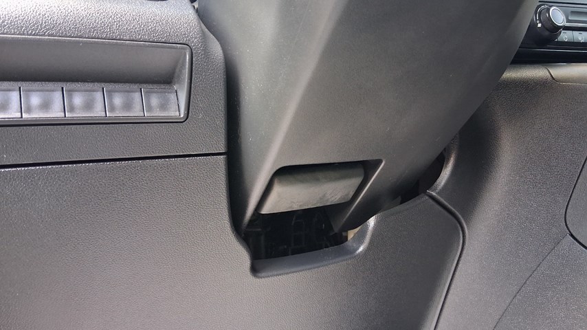 RABLJENO VOZILO OPEL COMBO VAN ENJOY L1H1 D1,5DT Mehanički mjenjač DIESEL 224421