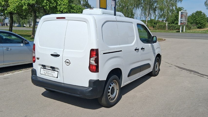RABLJENO VOZILO OPEL COMBO VAN ENJOY L1H1 D1,5DT MT5 Mehanički mjenjač DIESEL 224649
