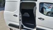 RABLJENO VOZILO OPEL COMBO VAN ENJOY L1H1 D1,5DT MT5 Mehanički mjenjač DIESEL 224649