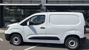 RABLJENO VOZILO OPEL COMBO VAN ENJOY L1H1 D1,5DT MT5 Mehanički mjenjač DIESEL 224754