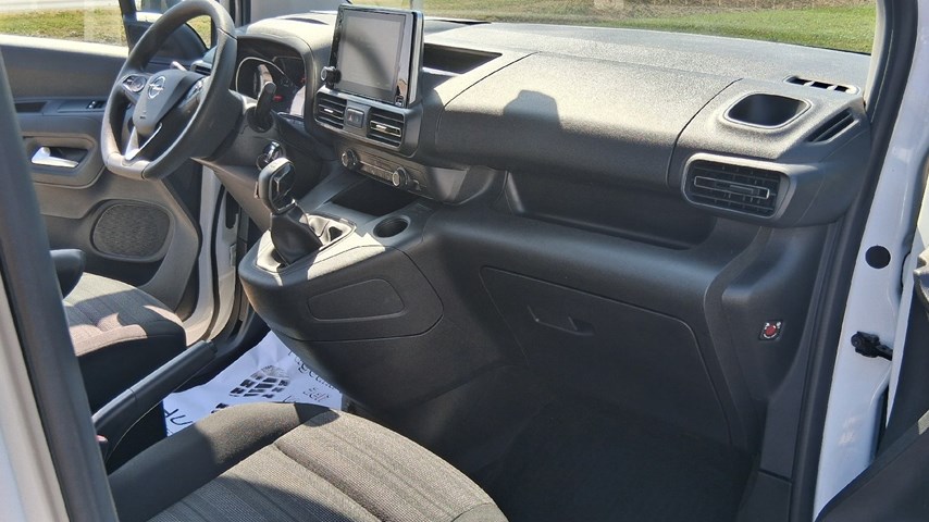 RABLJENO VOZILO OPEL COMBO VAN ENJOY L2H1 1.5 DT Mehanički mjenjač DIESEL 20885