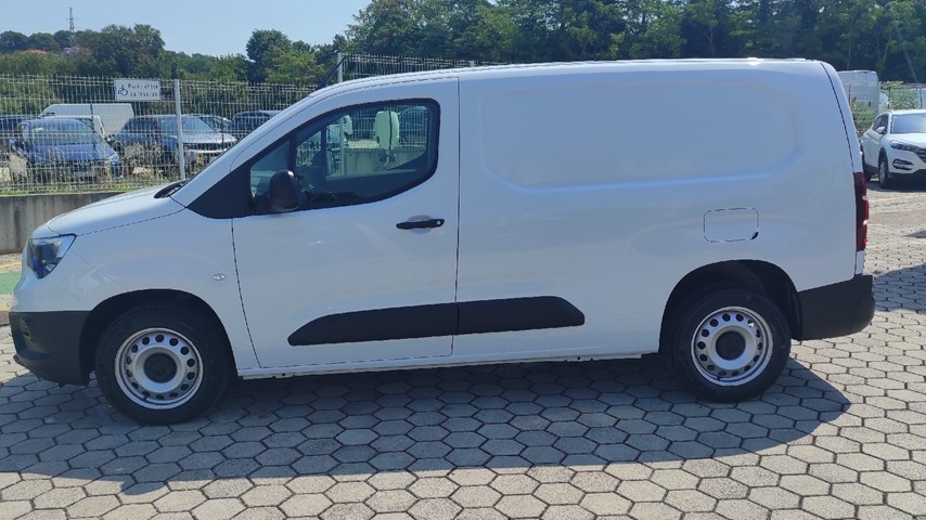 RABLJENO VOZILO OPEL COMBO VAN ENJOY L2H1 1.5 DT MT5 Mehanički mjenjač DIESEL 27333