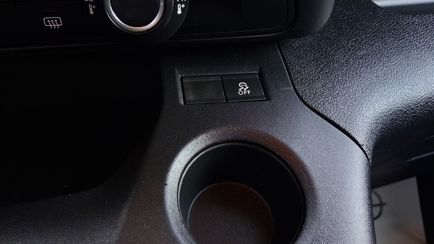 RABLJENO VOZILO OPEL COMBO VAN ENJOY L2H1 D1.5DT MT5 Mehanički mjenjač DIESEL 65769