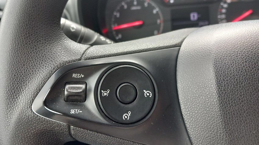 RABLJENO VOZILO OPEL COMBO VAN L1H1 ENJOY D1.5DT Mehanički mjenjač DIESEL 223941