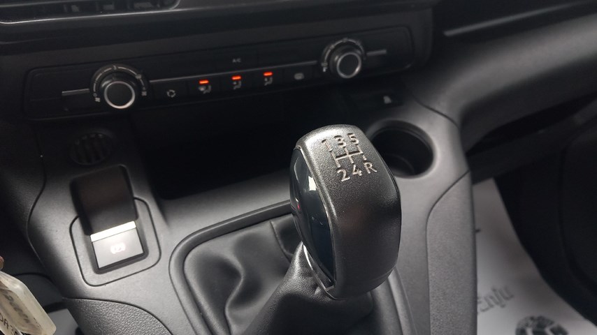 RABLJENO VOZILO OPEL COMBO VAN L1H1 ENJOY D1.5DT Mehanički mjenjač DIESEL 223941