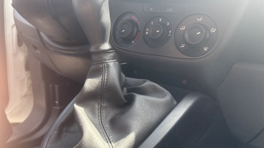 RABLJENO VOZILO OPEL COMBO VAN L1H1 VAN B13DIE Mehanički mjenjač DIESEL 224467