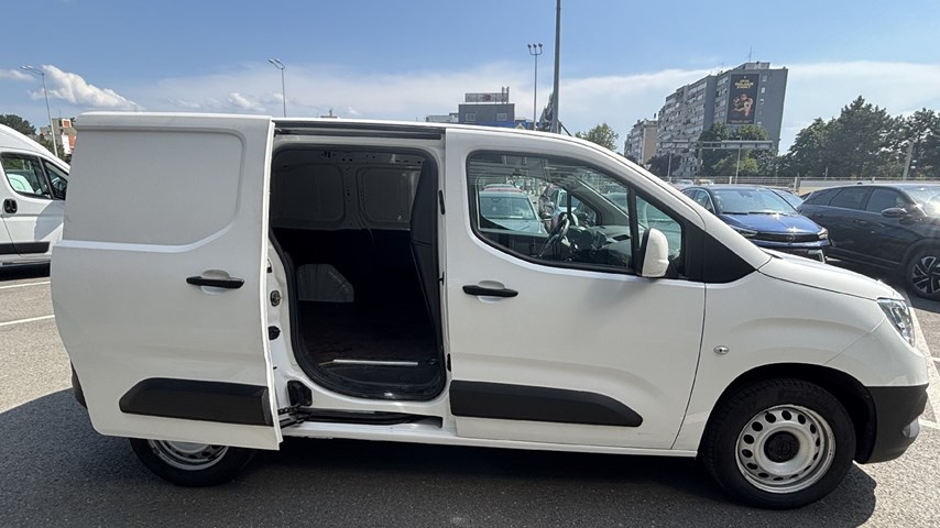 RABLJENO VOZILO OPEL COMBO VAN VAN ENJOY L1H1 D1,5DT MT5 Mehanički mjenjač DIESEL 224755