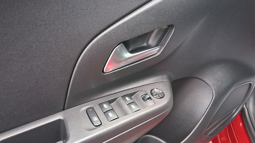 RABLJENO VOZILO OPEL CORSA 1,2 EDITION Mehanički mjenjač BENZIN 65757