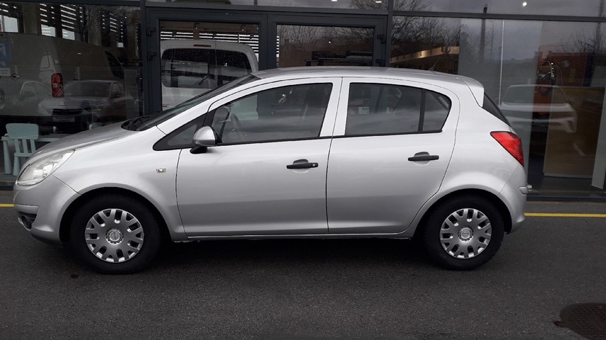 RABLJENO VOZILO OPEL CORSA 1,2 ESSENTIA BENZIN 65477