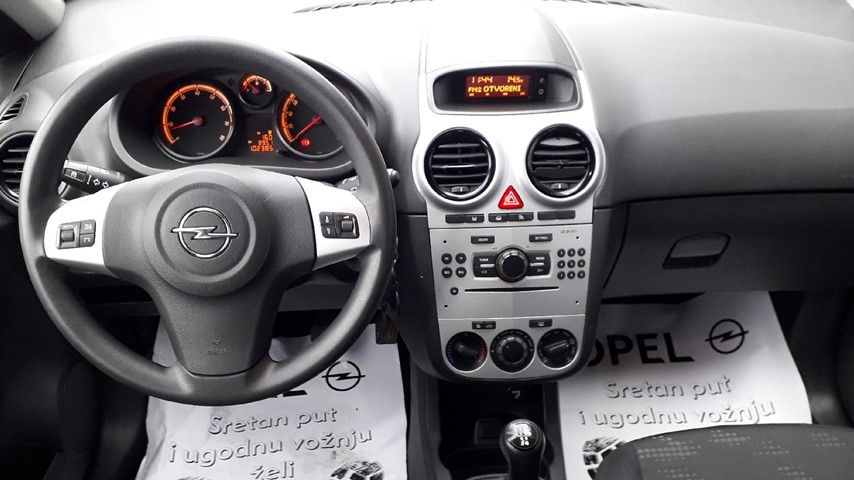 RABLJENO VOZILO OPEL CORSA 1,2 ESSENTIA BENZIN 65477