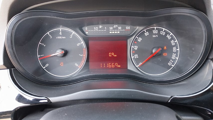 RABLJENO VOZILO OPEL CORSA 1,4 COLOR EDITION BENZIN 223951