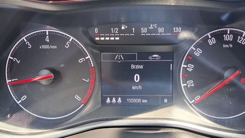 RABLJENO VOZILO OPEL CORSA COLOR 1, 4 XEL Automatski mjenjač BENZIN 27377