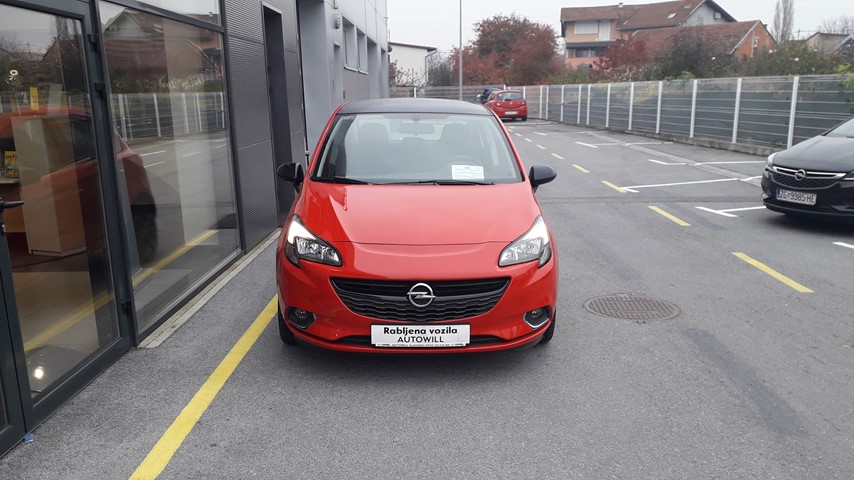 RABLJENO VOZILO OPEL CORSA COLOR EDITION 1,4 BENZIN