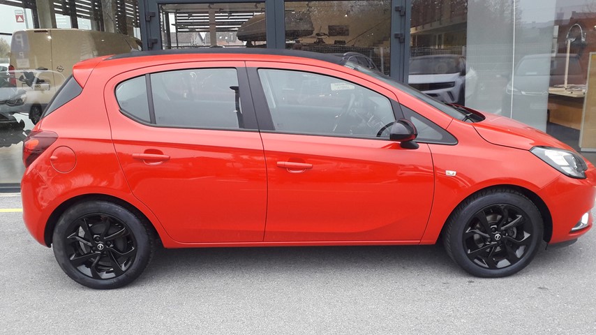 RABLJENO VOZILO OPEL CORSA COLOR EDITION 1,4 BENZIN