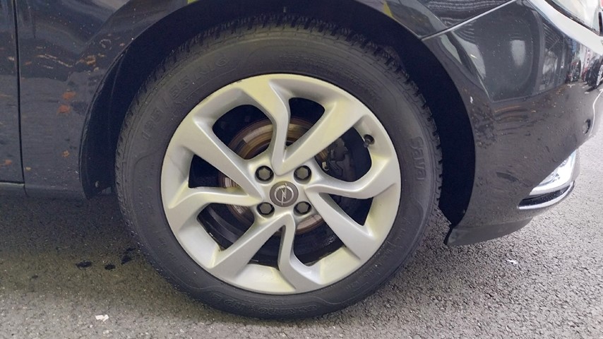 RABLJENO VOZILO OPEL CORSA COLOR EDITION 1,4 Mehanički mjenjač BENZIN 223735