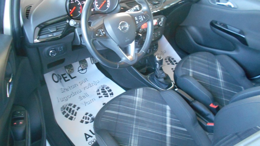 RABLJENO VOZILO OPEL CORSA COLOR EDITION 1.4 MT5 BENZIN