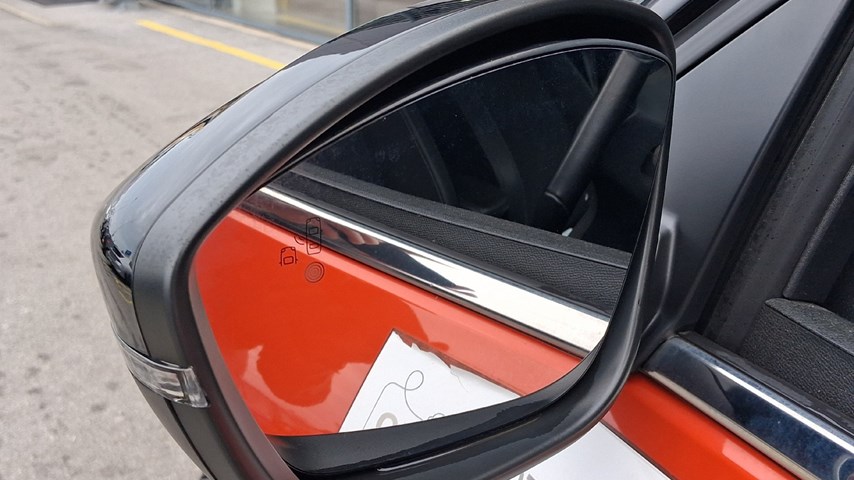 RABLJENO VOZILO OPEL CORSA E- ELEGANCE BATTERY AT Automatski mjenjač ELEKTRIČNI 67072