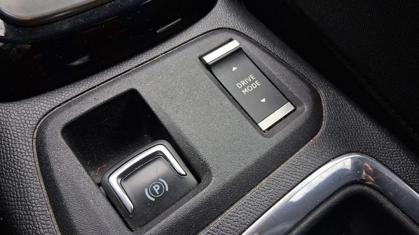 RABLJENO VOZILO OPEL CORSA E- ELEGANCE BATTERY AT Automatski mjenjač ELEKTRIČNI 67072