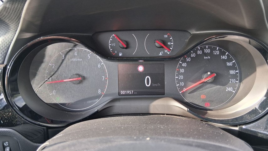 RABLJENO VOZILO OPEL CORSA EDITION 1,2 MT5 Mehanički mjenjač BENZIN 90273