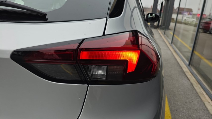 RABLJENO VOZILO OPEL CORSA EDITION 1,2 XEL MT5 Mehanički mjenjač BENZIN 81420