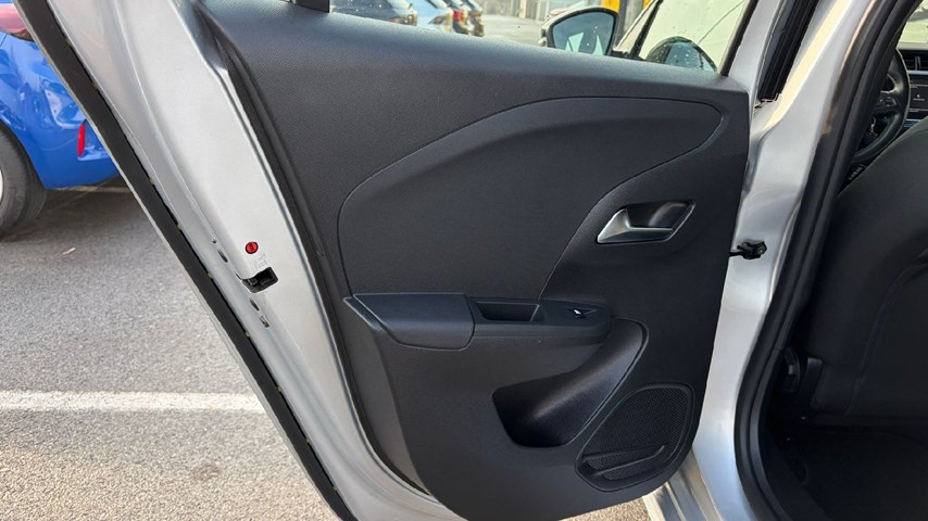 RABLJENO VOZILO OPEL CORSA EDITION 1,2  XHL MT6 Mehanički mjenjač BENZIN 81408