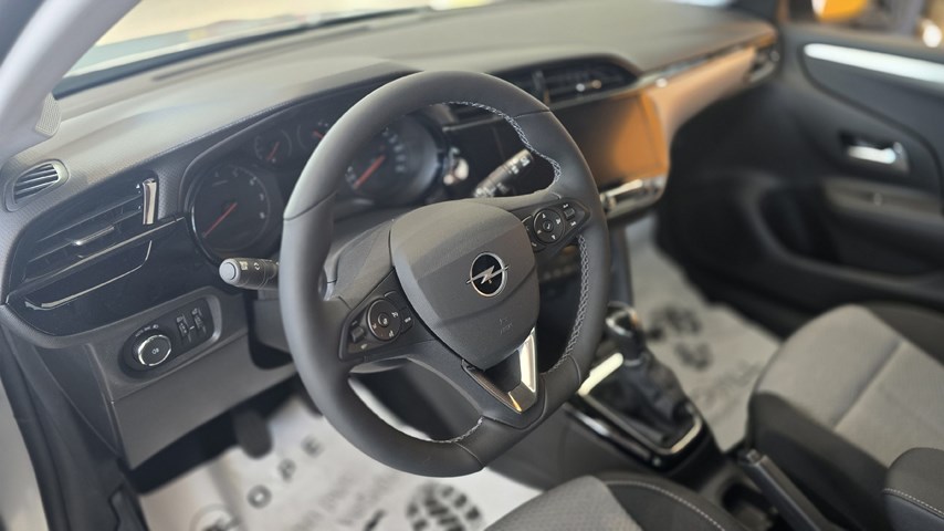 RABLJENO VOZILO OPEL CORSA EDITION F 1,2 XEL MT5 BENZIN 224373