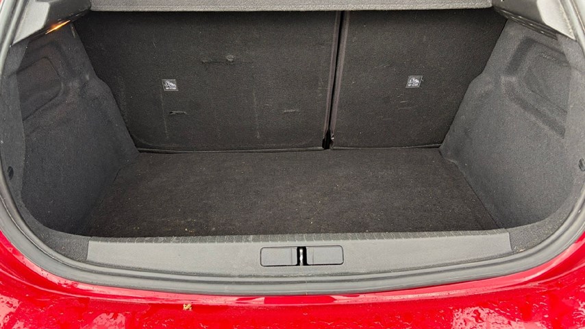 RABLJENO VOZILO OPEL CORSA EDITION F 1,2 XEL MT5 BENZIN 81305