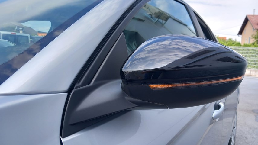 RABLJENO VOZILO OPEL CORSA EDITION F 1,2 XEL MT5 Mehanički mjenjač BENZIN 224124