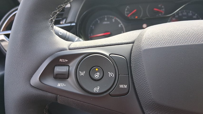 RABLJENO VOZILO OPEL CORSA EDITION F 1,2 XEL MT5 Mehanički mjenjač BENZIN 81396