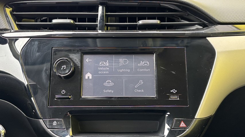 RABLJENO VOZILO OPEL CORSA EDITION F 1,2 XEL MT5 Mehanički mjenjač BENZIN 224625