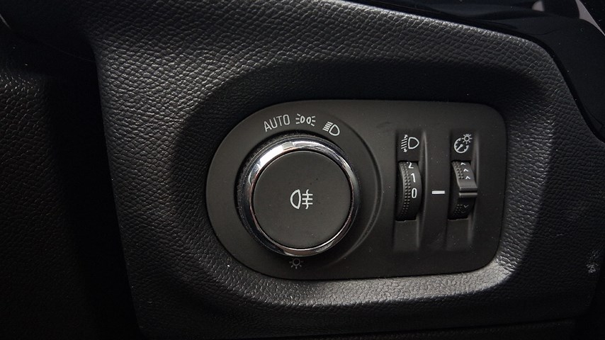 RABLJENO VOZILO OPEL CORSA EDITION F 1,2 XEL MT5 Mehanički mjenjač BENZIN 224626