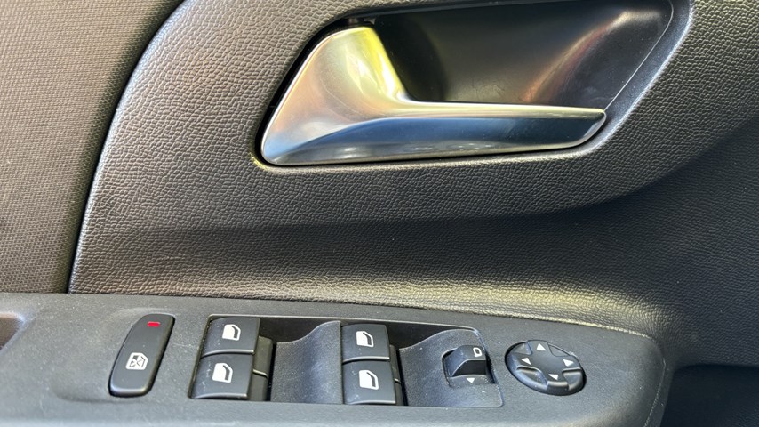 RABLJENO VOZILO OPEL CORSA EDITION F 1,2 XEL MT5 Mehanički mjenjač BENZIN 81451