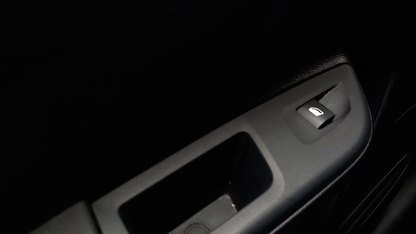 RABLJENO VOZILO OPEL CORSA ELEGANCE 1,2 MT5 Mehanički mjenjač BENZIN 81442