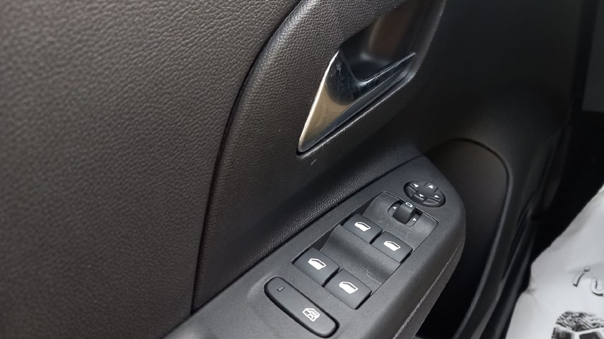 RABLJENO VOZILO OPEL CORSA ELEGANCE F 1,2 XEL MT5 Mehanički mjenjač BENZIN 224178