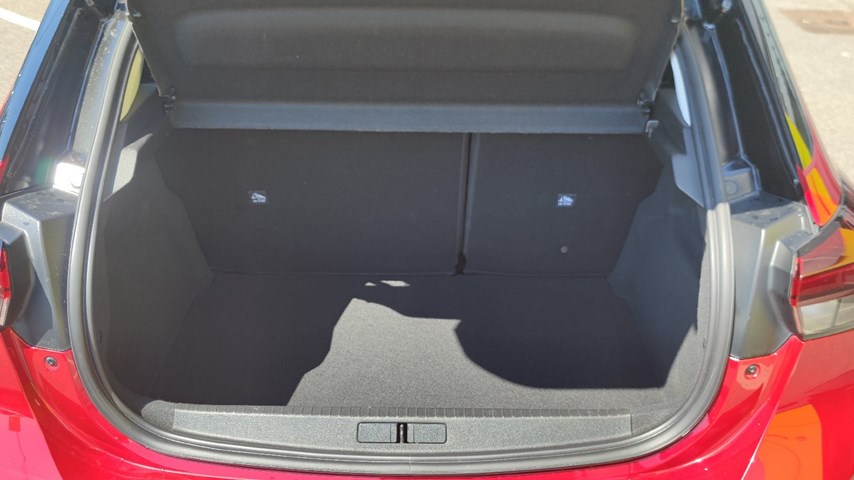 RABLJENO VOZILO OPEL CORSA ELEGANCE F 1,2 XHL MT6 Mehanički mjenjač BENZIN 224819