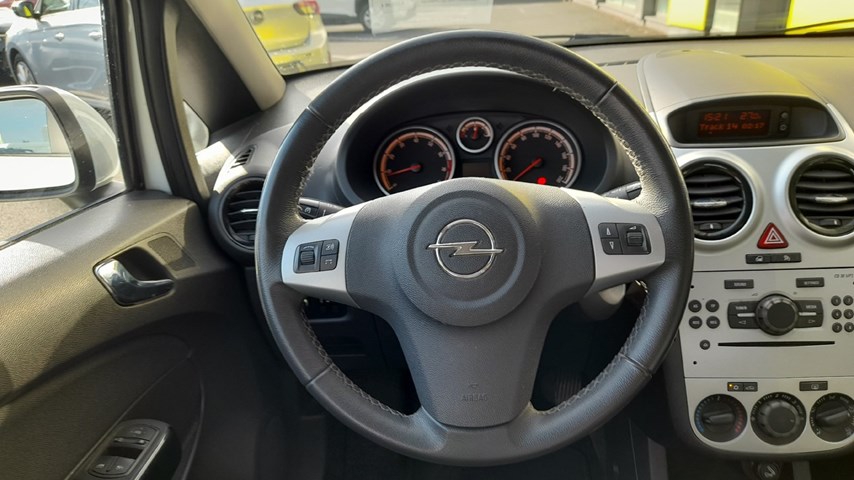 RABLJENO VOZILO OPEL CORSA ENJOY 1,4 Mehanički mjenjač BENZIN 224878