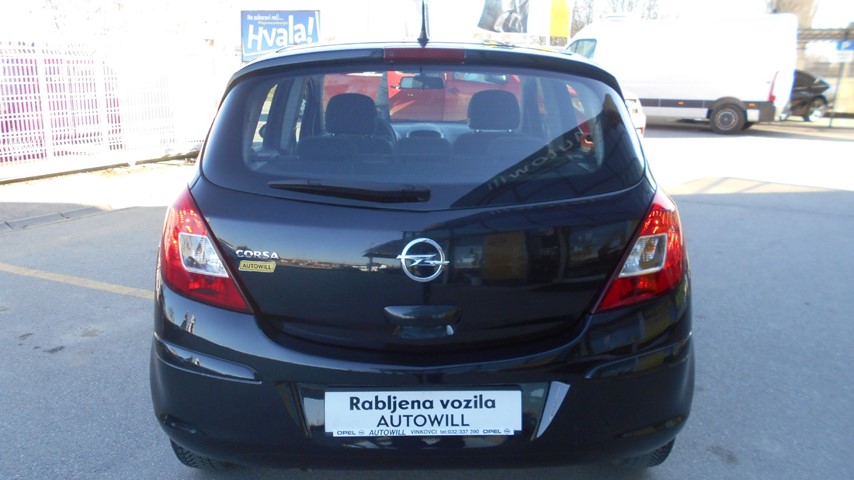 RABLJENO VOZILO OPEL CORSA ESSENTIA 1,2 BENZIN 20693