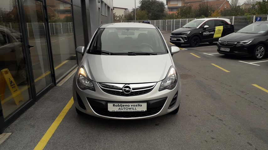 RABLJENO VOZILO OPEL CORSA ESSENTIA 1,2 BENZIN 65438