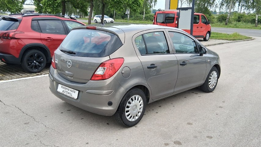 RABLJENO VOZILO OPEL CORSA ESSENTIA 1.2 Mehanički mjenjač BENZIN 20882