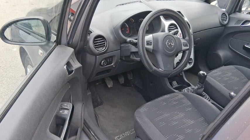 RABLJENO VOZILO OPEL CORSA ESSENTIA 1.2 Mehanički mjenjač BENZIN 20882