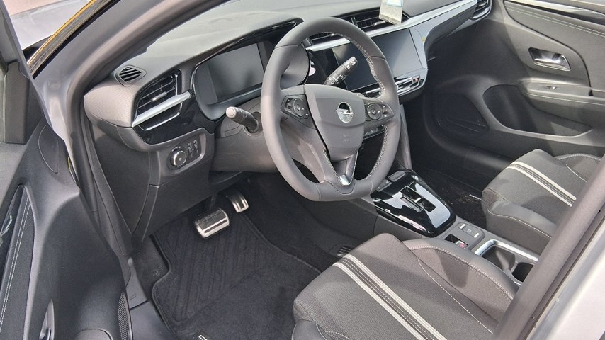 RABLJENO VOZILO OPEL CORSA GS LINE 1,2 AT6 MHEV AT Automatski mjenjač BENZIN 67228