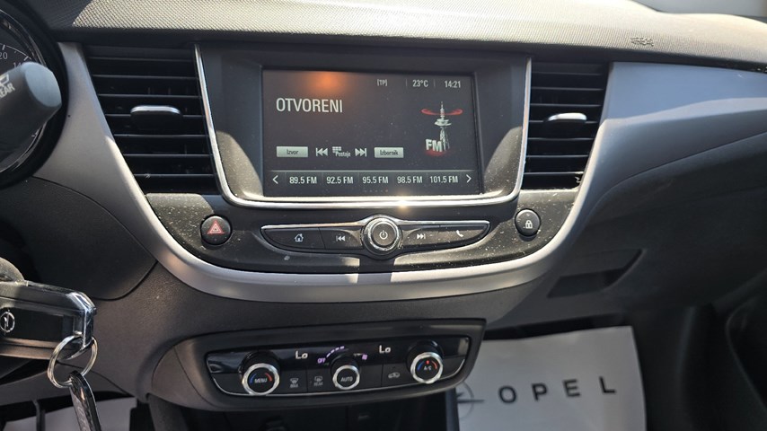 RABLJENO VOZILO OPEL CROSSLAND 1,2 XHL Mehanički mjenjač BENZIN 27399