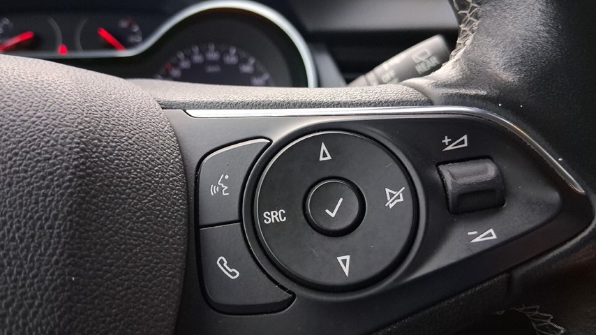 RABLJENO VOZILO OPEL CROSSLAND BLITZ F 1,2 XHL MT6 Mehanički mjenjač BENZIN 224566