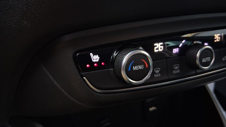 RABLJENO VOZILO OPEL CROSSLAND BLITZ F 1,2 XHL MT6 Mehanički mjenjač BENZIN 224566