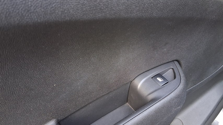 RABLJENO VOZILO OPEL CROSSLAND BLITZ F 1,2 XHL MT6 Mehanički mjenjač BENZIN 224571