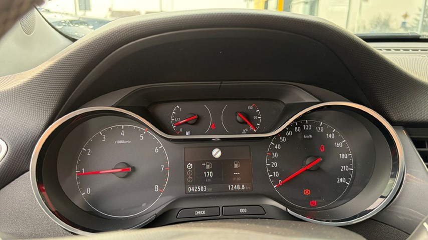 RABLJENO VOZILO OPEL CROSSLAND BLITZ F 1,2 XHL MT6 Mehanički mjenjač BENZIN 224573