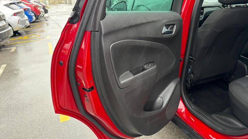 RABLJENO VOZILO OPEL CROSSLAND BLITZ F 1,2 XHL MT6 Mehanički mjenjač BENZIN 224540